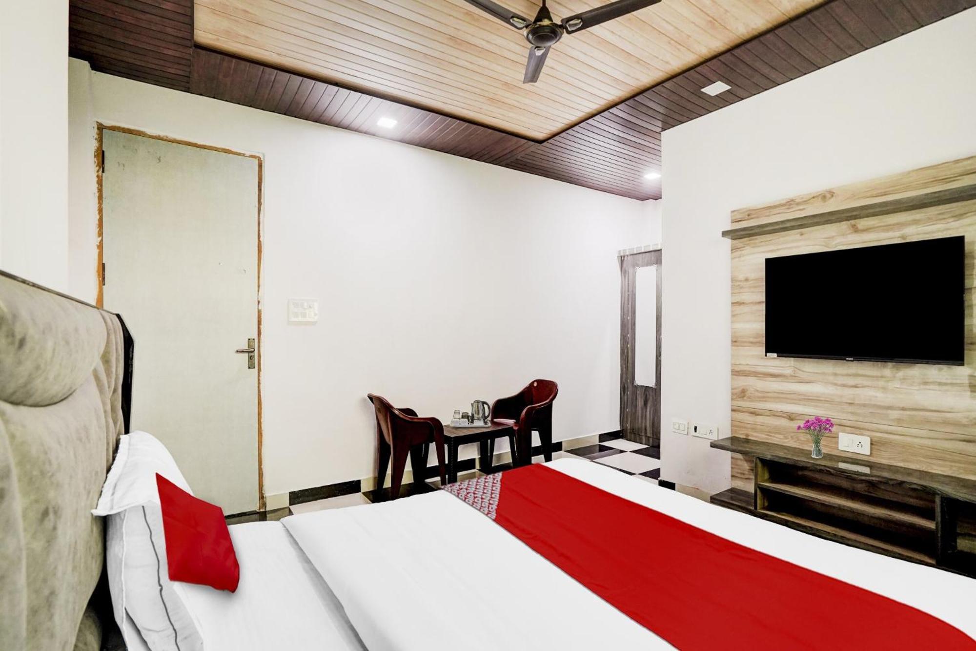 Collection O Love Garden Hotel Ghaziabad Luaran gambar